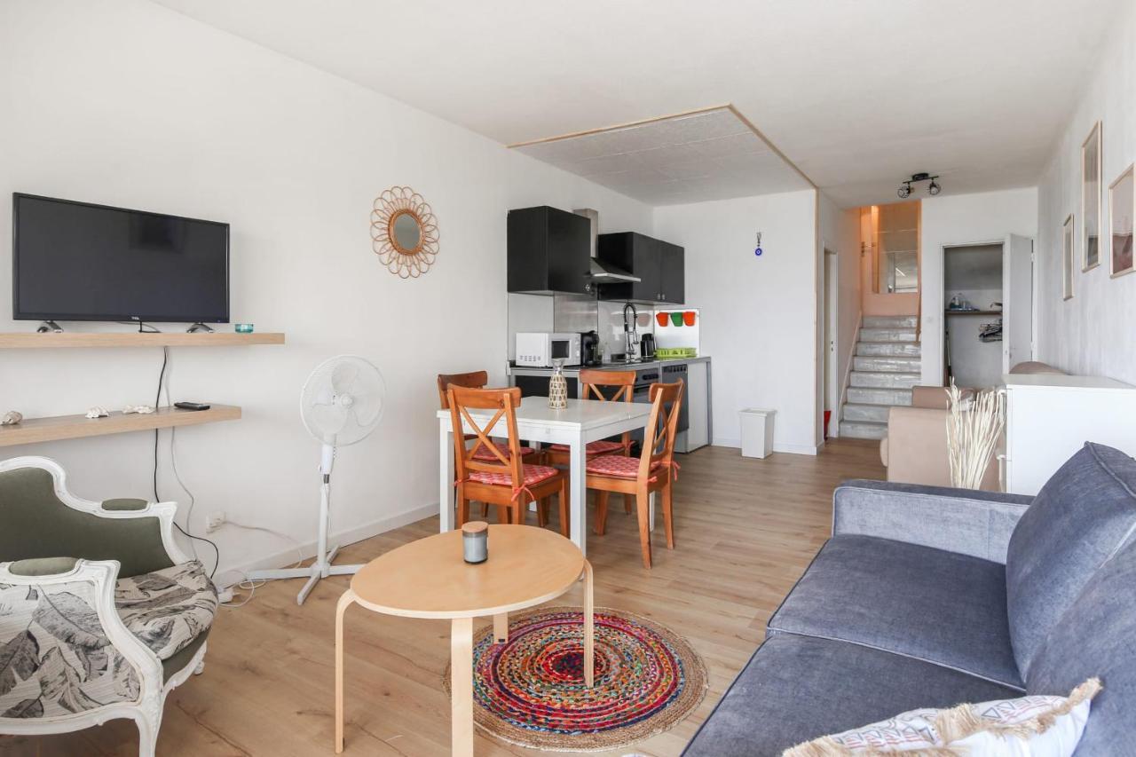 Studio Briva - Welkeys Бандоль Экстерьер фото
