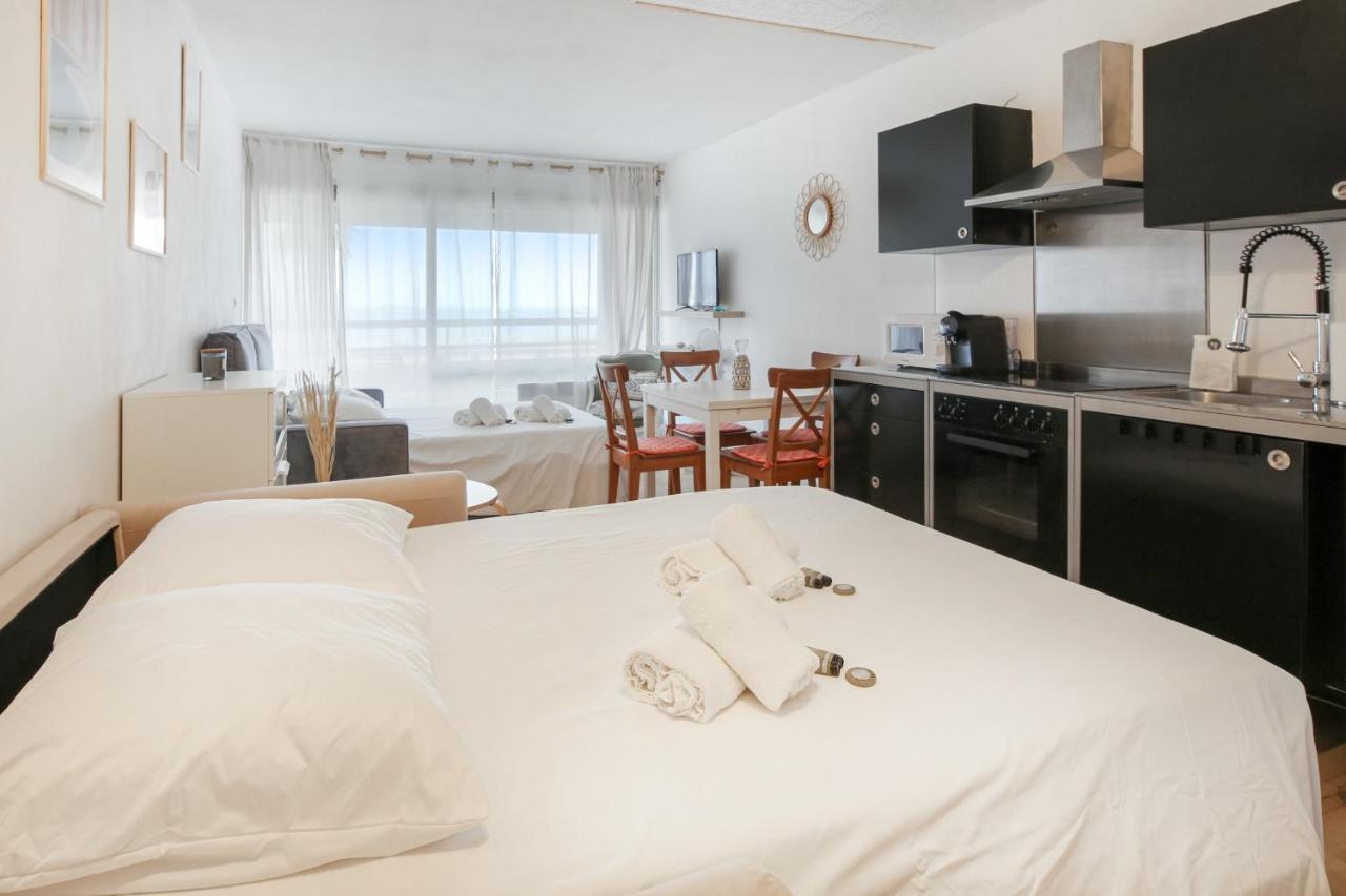 Studio Briva - Welkeys Бандоль Экстерьер фото
